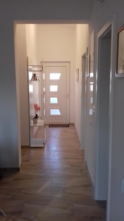 Apartment Dvorak Вир Екстер'єр фото